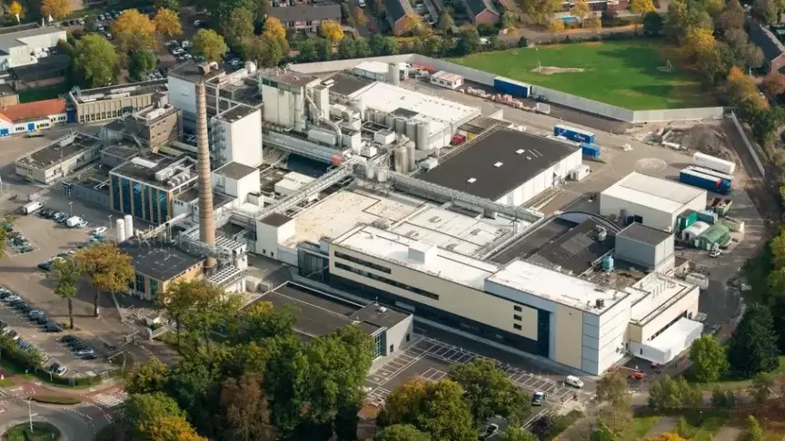 Een luchtfoto van de locatie van Nestlé in Nunspeet